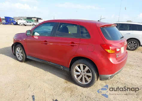 2015 Mitsubishi Outlander Sport Es z USA, uszkodzony, nr VIN 4A4AP3AU8FE012971